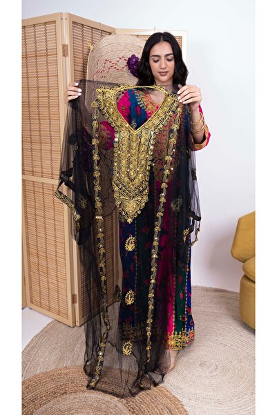 outline Black pickpocket dress