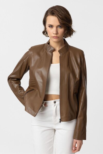 Deriderim Kahve Lotus Fermuarlı Astarlı Kısa Omuzda Ve Kolda Dikişli Dar Kesim Kadın Hakiki Deri Mont