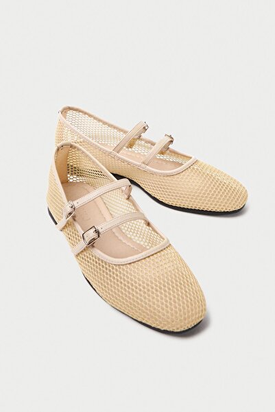 Mubiano حذاء باليرينا نسائي باللون البيج بتفاصيل شبكية MBSR2121-BJ