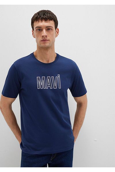 Mavi Marineblaues T-Shirt mit Logo-Print, reguläre Passform / Regular Fit066842-70758