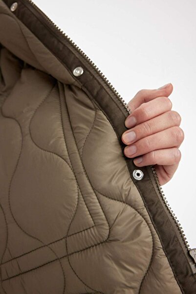 DeFacto Dfc - Comfortable Fit Puffer Jacket