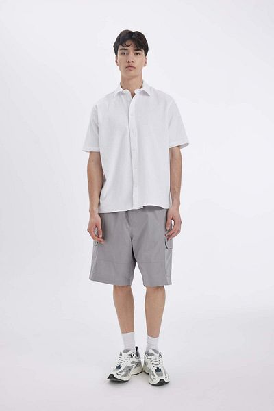 DeFacto Cargo Fit Parachute Bermuda Shorts B5677Ax24Sm