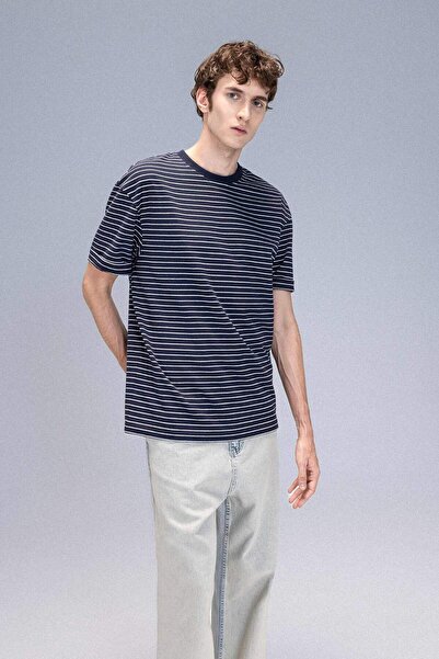 DeFacto Relax Fit Crew λαιμόκοψη ριγέ κοντομάνικο μπλουζάκι D2800ax24au