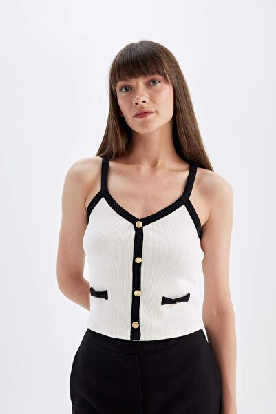 DeFacto V-Neck Slim Fit Ribbed Camisole Undershirt - Strap D5404Ax24Sm