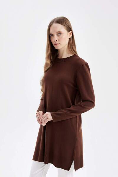 DeFacto Regular Fit Bisiklet Yaka Yırtmaçlı Basic Düz Triko Kazak Tunik H3431AZ24AU