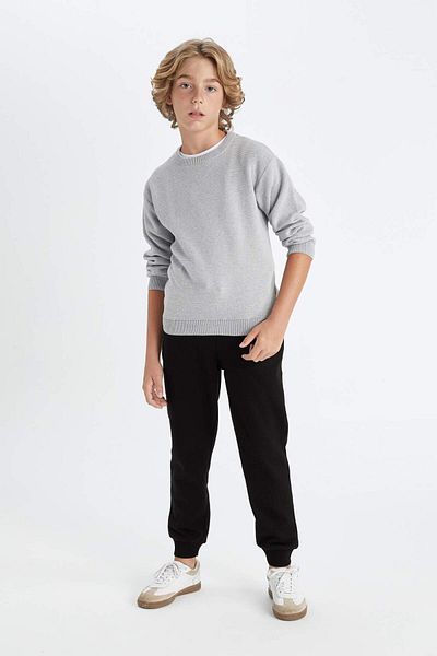 DeFacto Grauer Basic-Strickpullover mit Rundhalsausschnitt für Jungen C8617a824wn