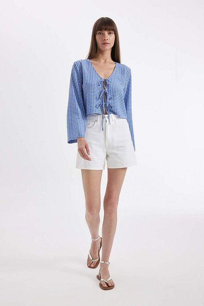 DeFacto Regular Fit Checked V Neck Tie Front Crinkle Long Sleeve Blouse D5099Ax24Au