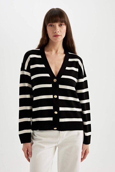 DeFacto Relax Fit pruhovaný pletený svetr s výstřihem do V C5264AX24AU