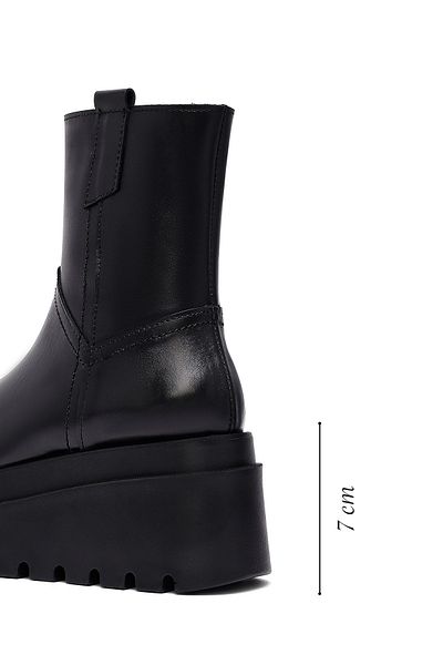 Derimod Women's Black Zippered Thick Soled Leather Boots 25Wfd187818