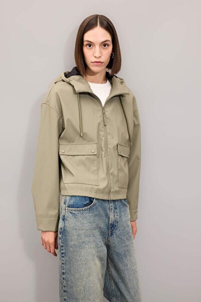 DeFacto Hooded Regular Fit Taffeta Raincoat - C0909AX24AU