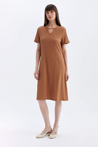 DeFacto Rochie midi cu mânecă scurtă, cu decolteu rotund, cu croiala normală D3834AX24SM