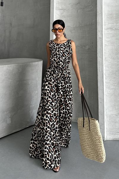 İstangül Butik بذلة صيفية من الفسكوز بقصة كاجوال من Urban Chic