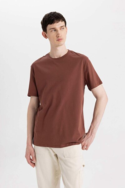 DeFacto 100% βαμβακερό νέο μπλουζάκι με κανονική εφαρμογή με λαιμόκοψη Basic μονόχρωμο κοντομάνικο μπλουζάκι V7699AZ24SP