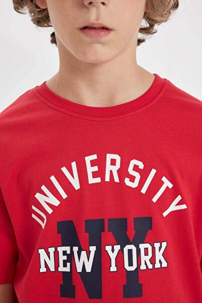 DeFacto Chlapecké tričko s krátkým rukávem a výstřihem – C0650A824SM