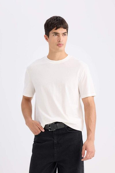 DeFacto 100 % Baumwolle, neues Basic-T-Shirt mit normaler Passform und Rundhalsausschnitt, einfarbig, kurzärmelig, V7699AZ24SP