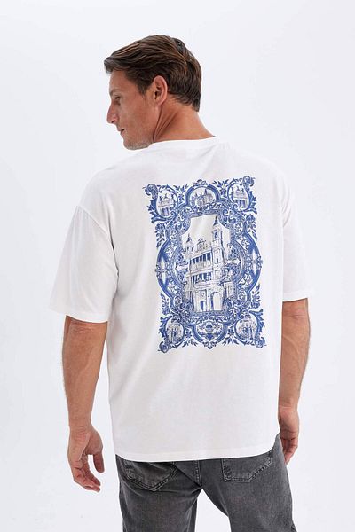 DeFacto Crew Neck Back Printed Oversize T-Shirt - Short Sleeve D5097AX24SM