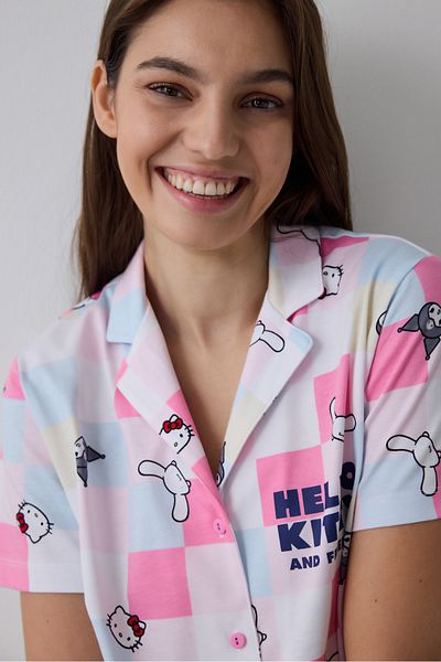 Penti Optical White Hello Kitty Plaid Shirt Collar Short Sleeve Pajamas Set