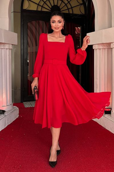 giyimmasalı Chiffon Crepe Fabric Square Neck Midi Dress - Red