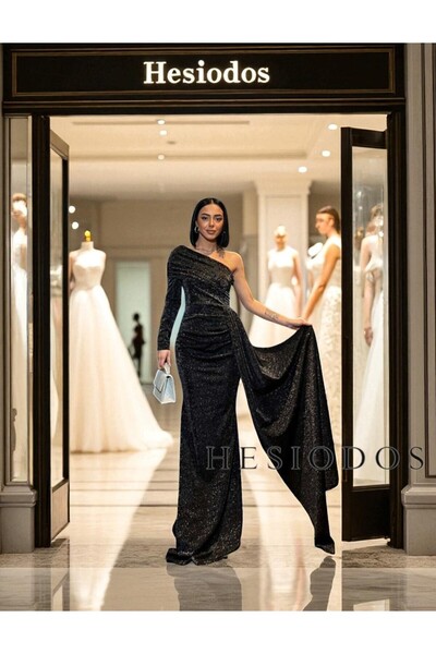 HESİODOS فستان سهرة بكتف واحد مزين بحجر الراين باللون الأسود طويل من الكريب ا...