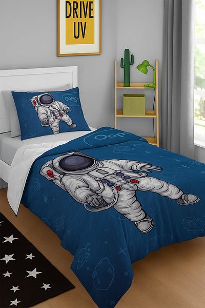 Bebişim Halı Astronaut Patterned Single Pike (with Pillow Case)