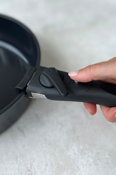 NEOFLAM Midas Siyah 11 Parça Ayrılabilen Emniyetli Saplı Iç Içe Geçebilen Indüksiyonlu Tencere Tava Seti