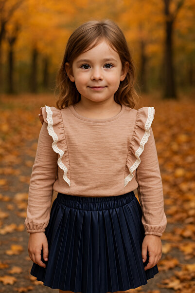 Hilal Akıncı Kids Дівчача блузка з мереживними деталями, шкіряна спідниця з плісировкою та шкіряний капелюх, комплект із 3 предметів