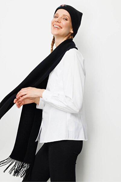 Desen Triko Women's Single Side Rococo Embroidery Embroidered Wool Kaşkol Black