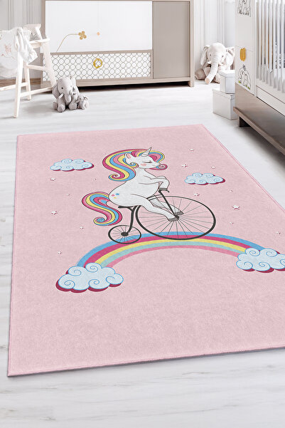 Realhomes Unicorn Temalı Pembe Yıkanabilir Kaymaz Taban Çocuk Odası Halısı