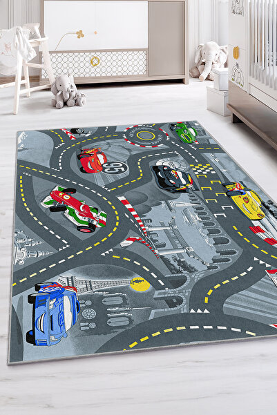 Realhomes Yarış Arabaları Temalı Yıkanabilir Kaymaz Taban Çocuk Odası Halısı