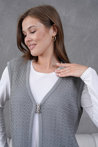 Lamierra Mercerized Woven - Mother Classic Vest with Three Buttons on the Front and Double Pockets
