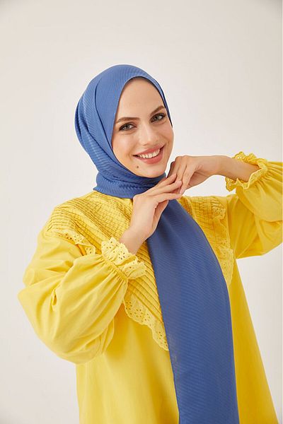FRESCO SCARFS شال حجاب نسائي من القطن الحريري من قماش الجاكار بنمط مخطط * نيلي