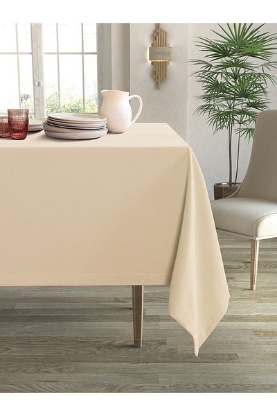 FAVOLLİ Velvet Textured Beige Color Tablecloth
