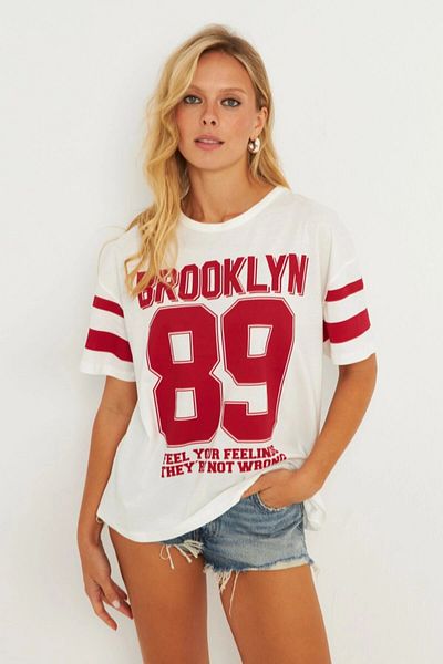 Cool & Sexy Women's Ecru Printed T-Shirt AYD323