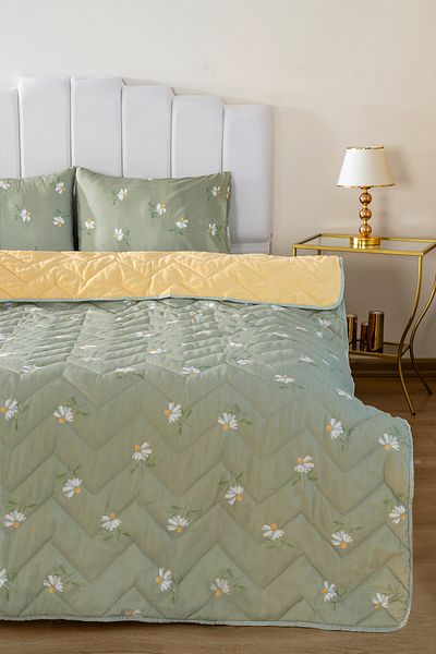 Rivaİstanbul غطاء سرير مبطن من القطن بيكو وغطاء سرير مزدوج من Green Daisy