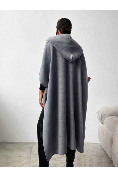 Kayaka triko hooded poncho