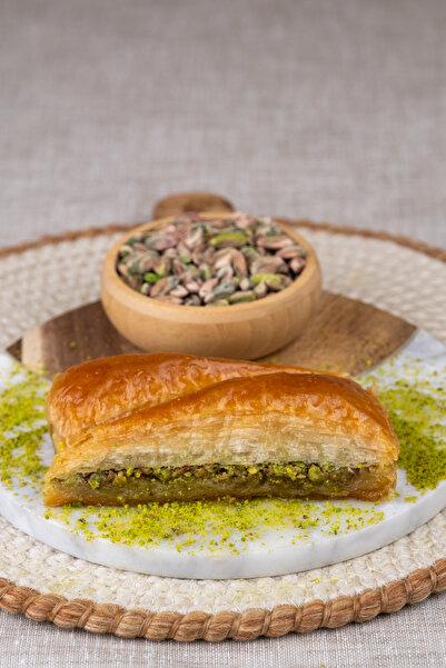 Antepsan Antep Fıstıklı Havuç Dilimi Baklava Özel Hediye Kutulu 750 G