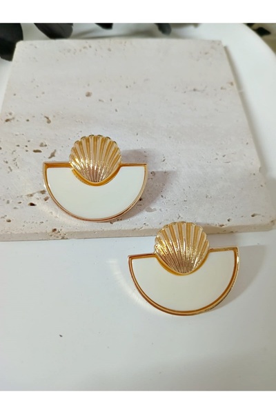 mos&more Gold White Mussel Light Stylish Women's Earrings