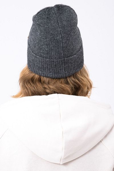 Nordbron Beretă gri pentru tricotaje unisex - model simplu, nervură flexibilă, detaliu logo color acrilic