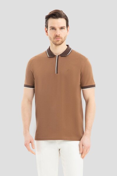 Sabri Özel Açık Kahve %100 Pamuk Regular Fit Gizli Fermuarlı Polo Yaka T-shirt