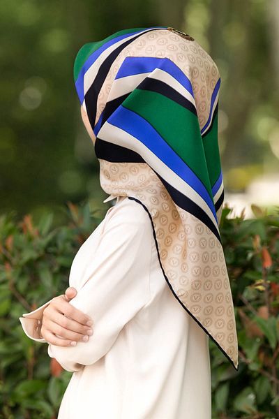 Vissona 100% Twill Silk Monogram and Geometric Patterned Saks - Emerald Green Colored 90X90 Scarf Planting Shape: