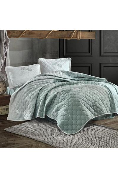 Clasy Quilted Double Bed Cover, 240 x 260 cm and 2 Pillowcases 50 x 70 cm, Green LUVI