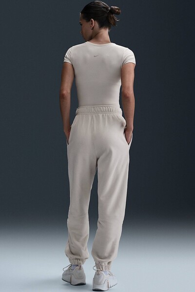 Nike Pantaloni de sport largi pentru femei Therma-FIT One, cu talie înaltă, fildeș