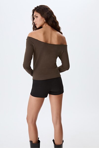 Stradivarius Off-the-shoulder top