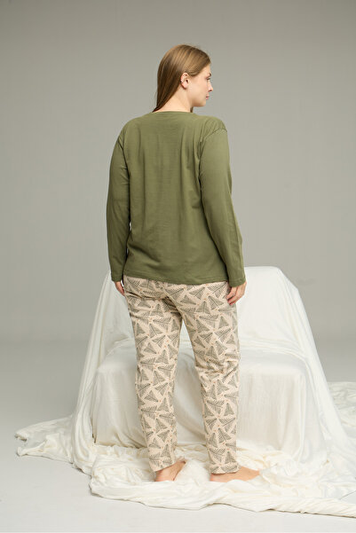 Siyah İnci yeşil desenli Curve Büyük Beden Battal Boy Pamuklu Pijama Takım25240778