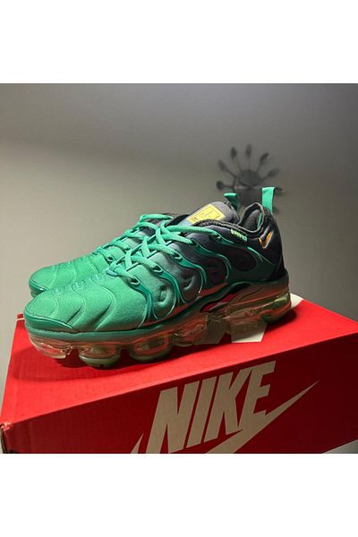 Nike vapormax plus atlanta