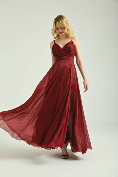 XXL BUTİK kadın simli kumaş bordo yırtmaç detaylı askılı uzun abiye elbise