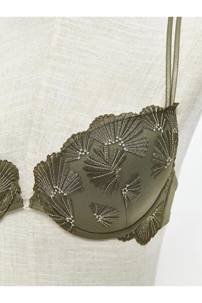 LC Waikiki LCW DREAM Balenli Dolgusuz Dantel Detaylı Fantezi Tişört Sütyen (W5)