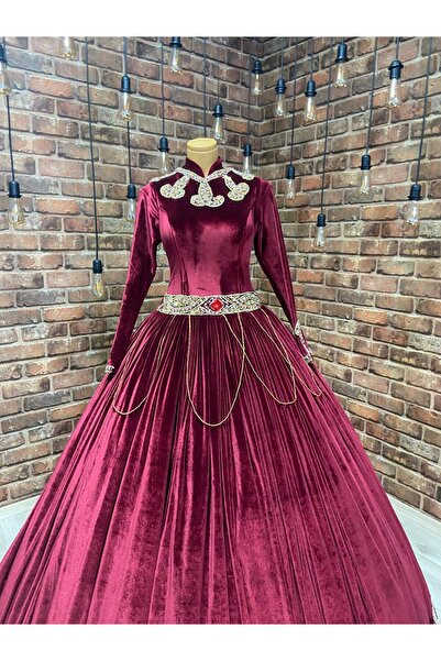 RENGARENG KADİFE TESETTÜR BİNDALLI