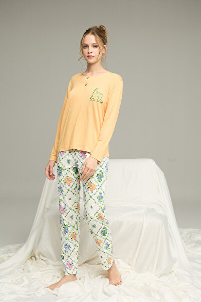 Siyah İnci Yellow Pattern Button Knitted Cotton Pajamas Suit25240206