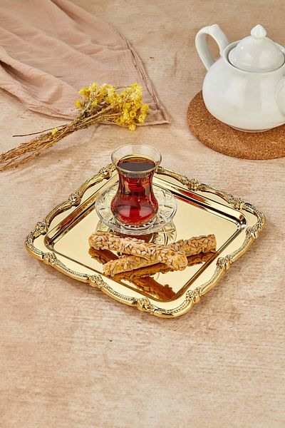 Milenay Royal Series Metal Presentation Promise Engagement Tray, Gold Tray Gold Accessory